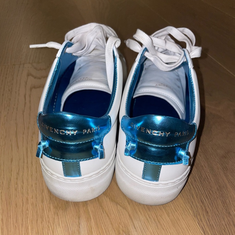 Givenchy Platform Sneaker - Picture 2 of 6
